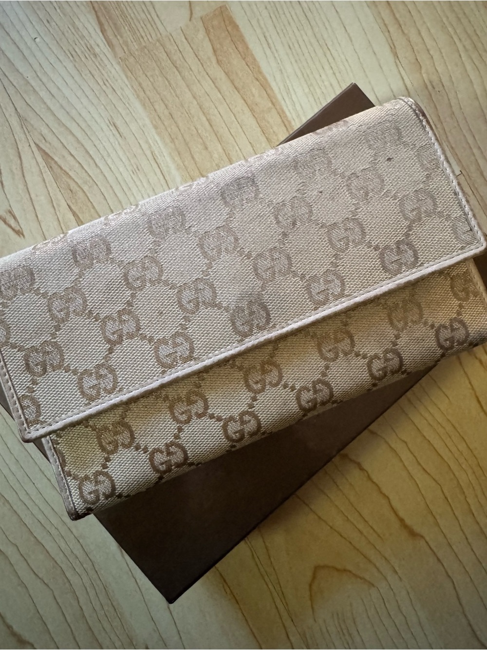 Gucci Beige GG Canvas Continental Wallet